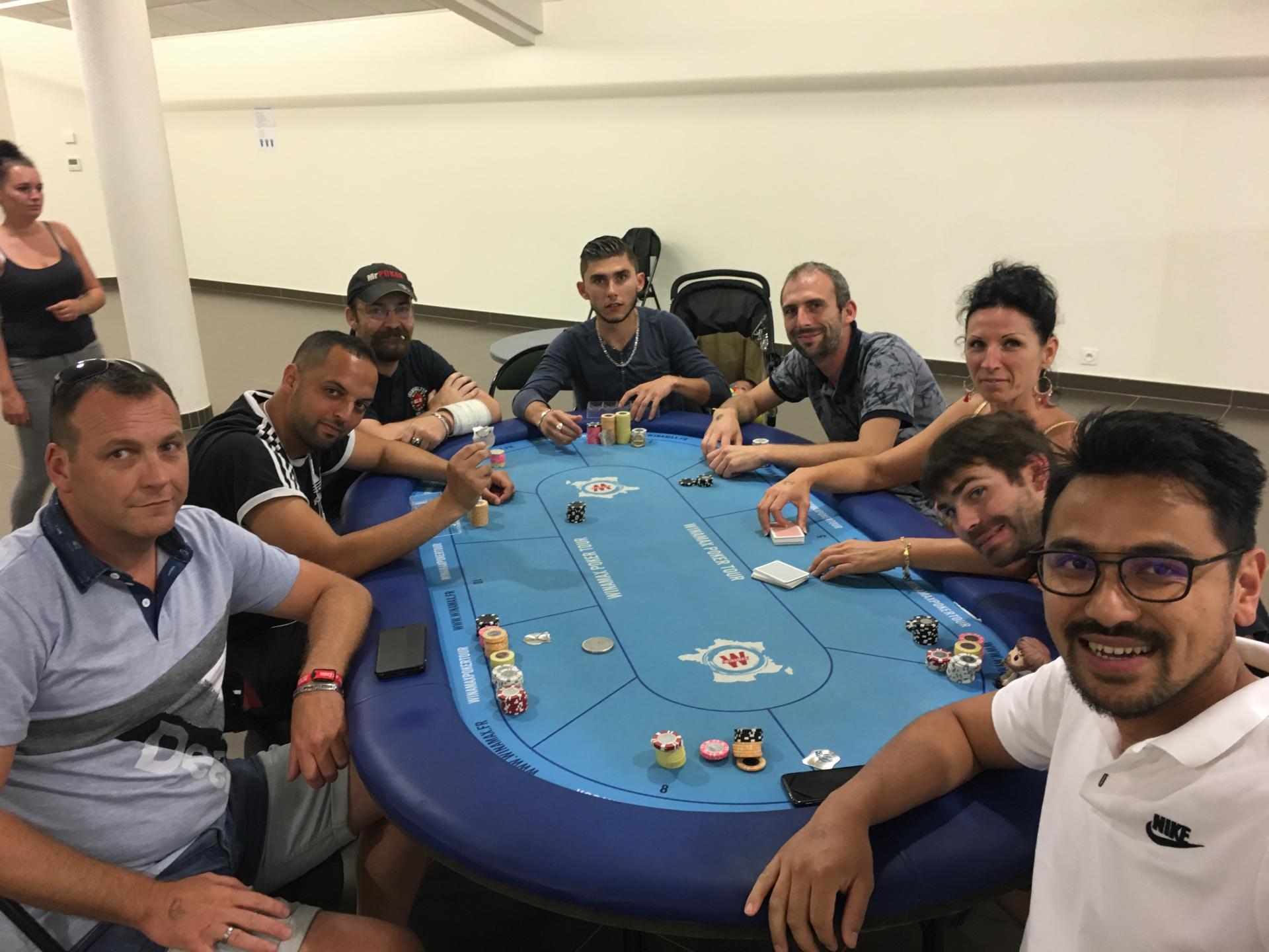 6. Voilà une TF de champion, avec Zaza en maîtresse de cérémonie