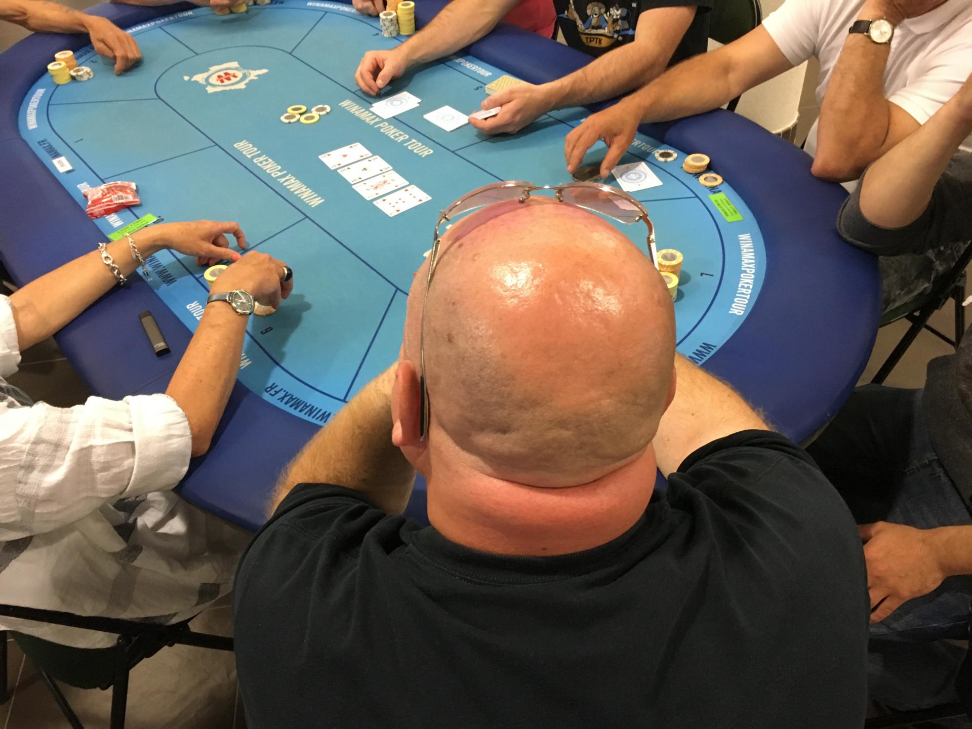 PokerGTM vous présente le dernier épisode de sa série :"Sur la tête d'un pro !"